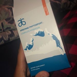 13 count Arbonne complete hydration